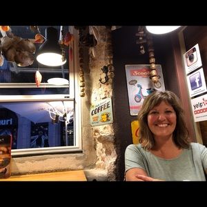 Meet your Posher, Heidi